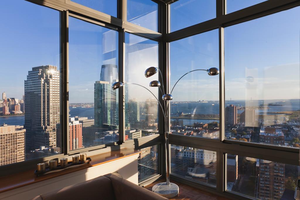Downtown Luxury Suites Τζέρσεϊ Δωμάτιο φωτογραφία